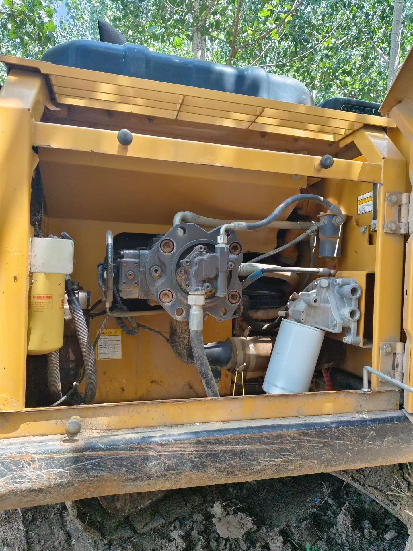 Buy Sany SY195C Used Excavator / 8 Buy Sany SY195C Used Excavator / 8