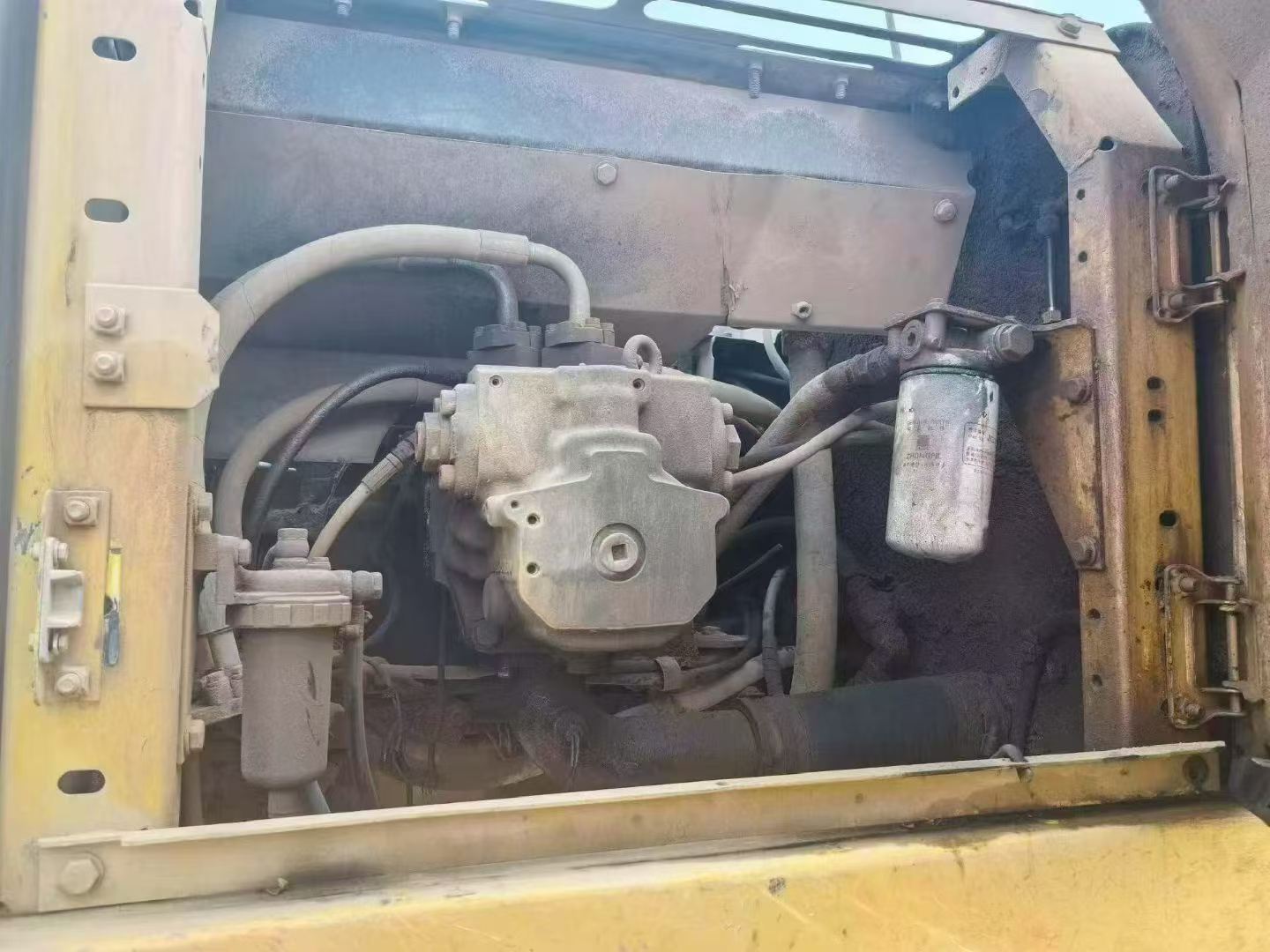Buy Komatsu PC200-7 Used Excavator / 3 Buy Komatsu PC200-7 Used Excavator / 3