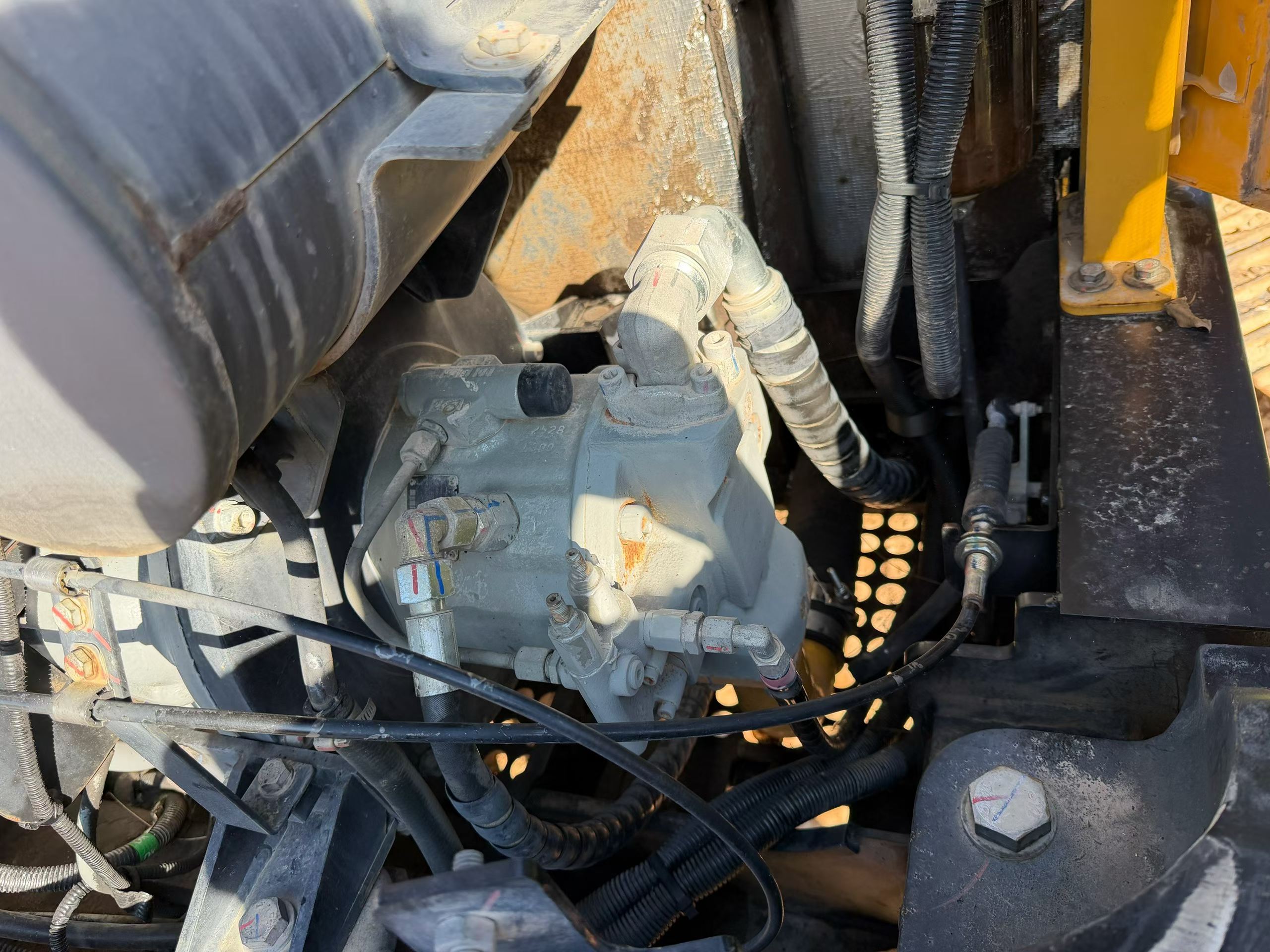 Buy Sany SY55 Used Excavator / 8 Buy Sany SY55 Used Excavator / 8