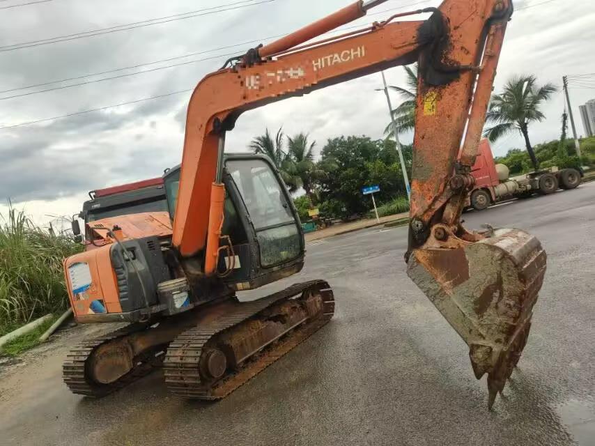 Buy Hitachi ZX70-5A Used Excavator / 4