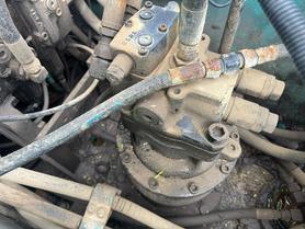 Buy Kobelco SK200-6E Used Excavator / 5 Buy Kobelco SK200-6E Used Excavator / 5
