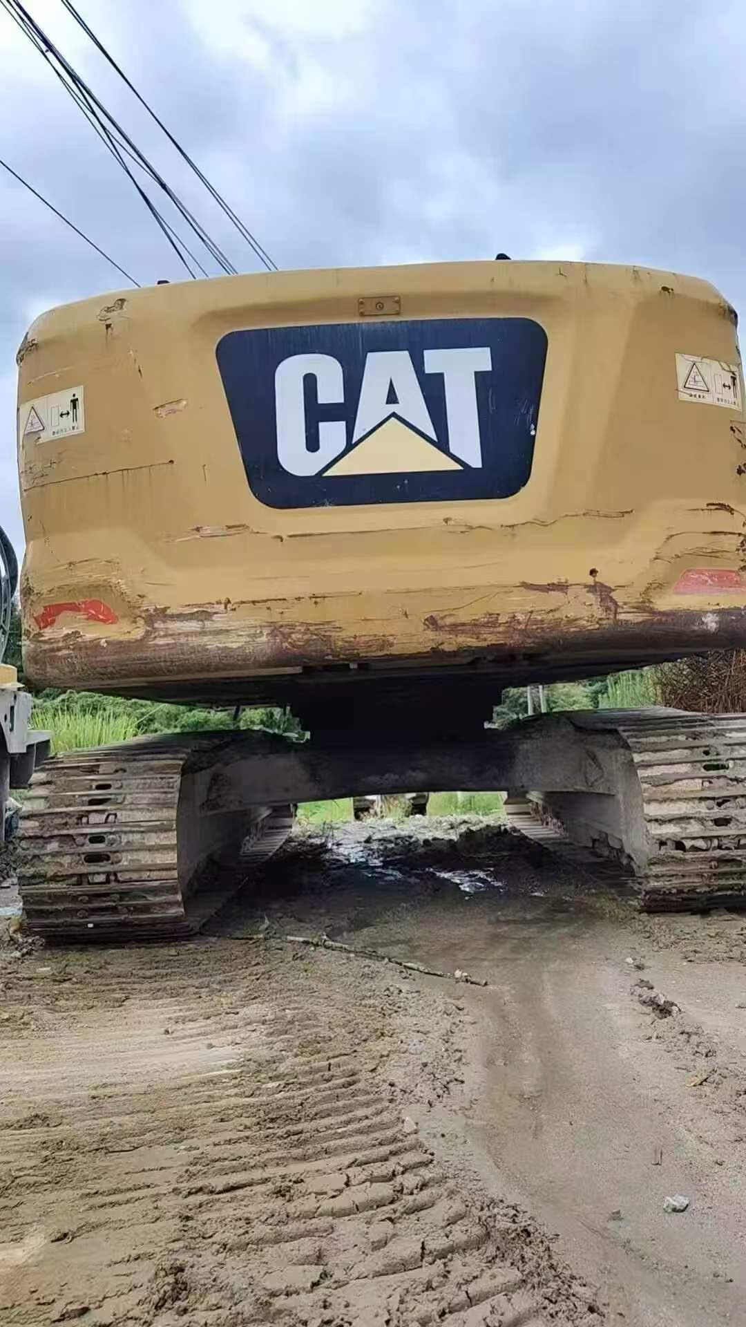 Buy Caterpillar 320A Used Excavator / 2 Buy Caterpillar 320A Used Excavator / 2