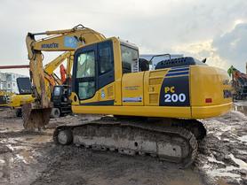 Buy Komatsu PC200-8 Used Excavator / 4 Buy Komatsu PC200-8 Used Excavator / 4