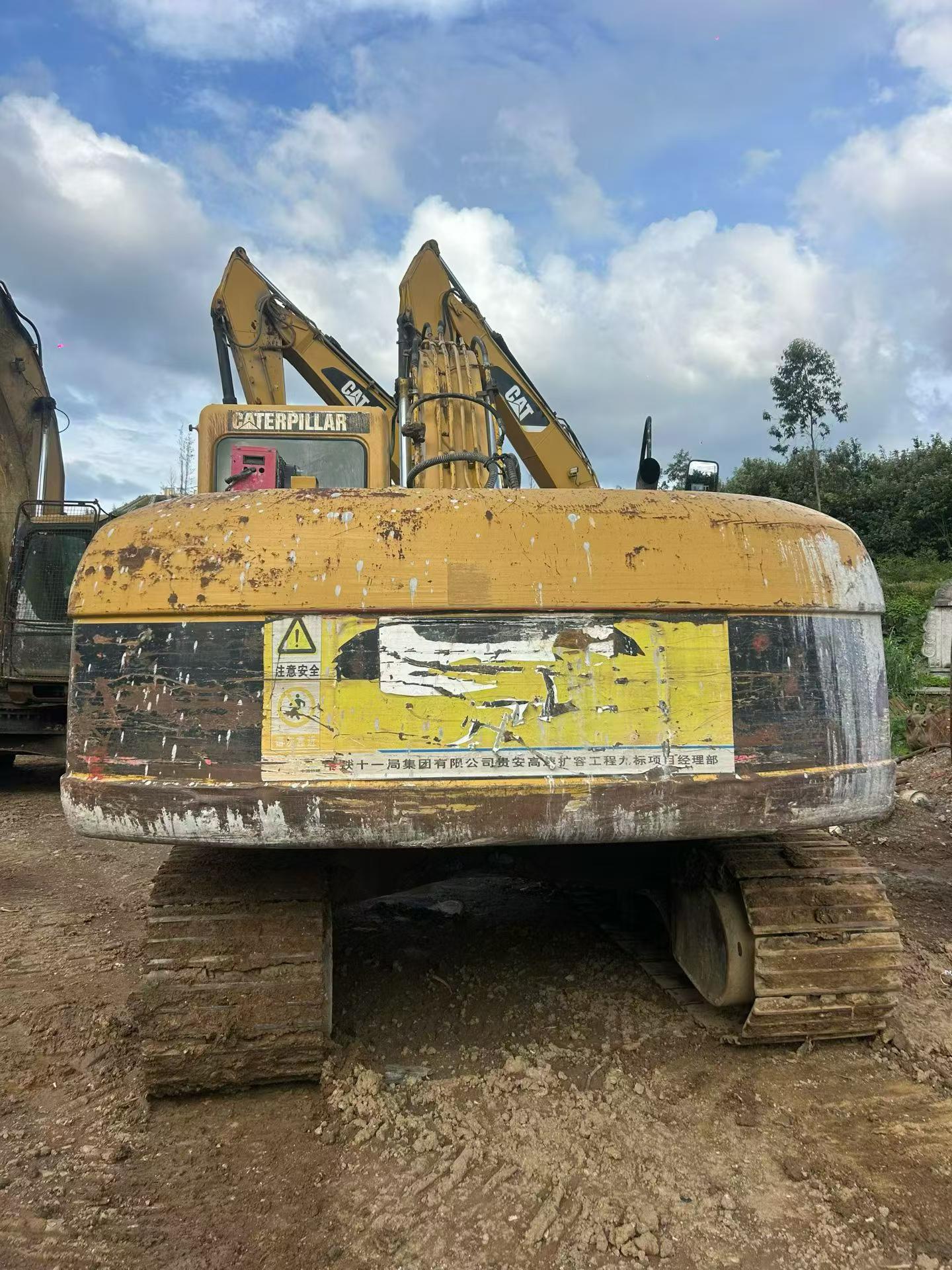 Buy Caterpillar 320C Used Excavator / 8 Buy Caterpillar 320C Used Excavator / 8