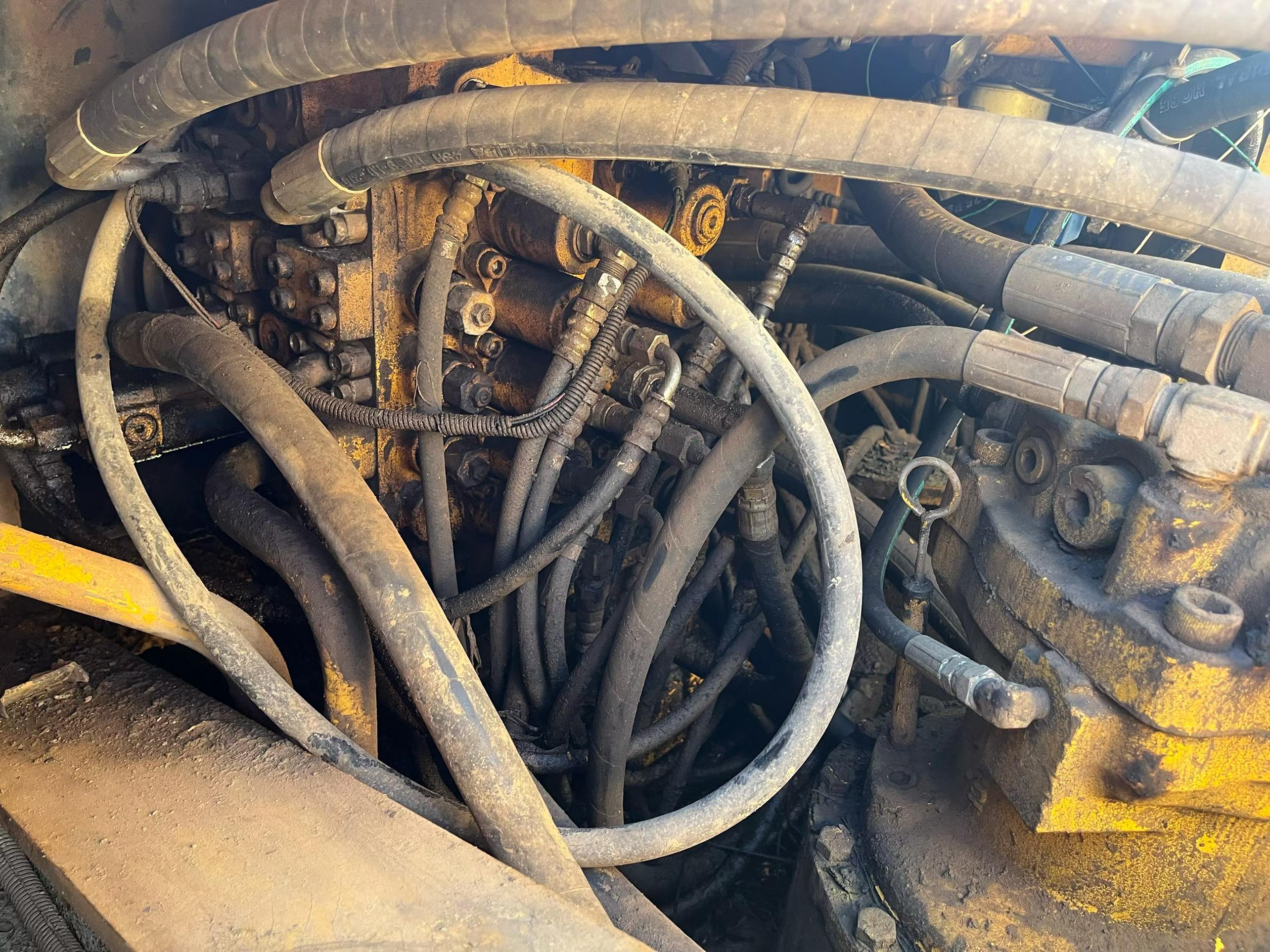 Buy Kato Used Excavator / 5 Buy Kato Used Excavator / 5