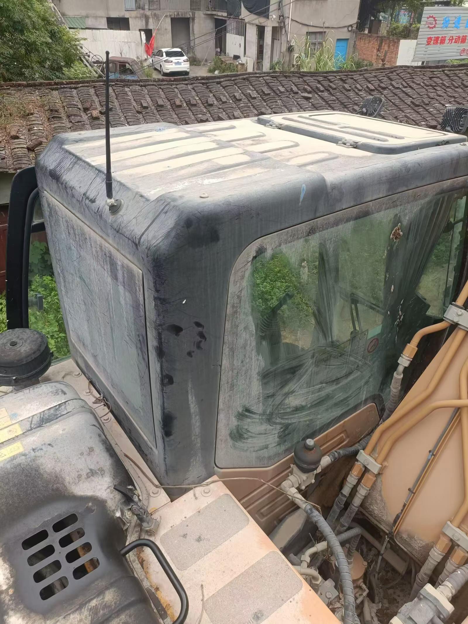 Buy Sany SY135 Used Excavator / 3 Buy Sany SY135 Used Excavator / 3