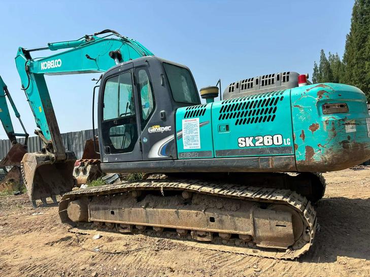 Buy Kobelco SK260 Used Excavator / 1