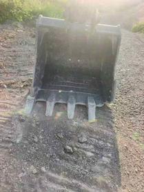 Buy Sany SY245H Used Excavator / 6 Buy Sany SY245H Used Excavator / 6