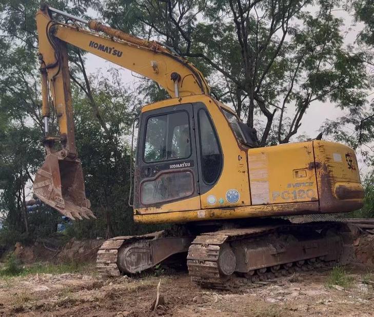 Buy Komatsu PC120-6E Used Excavator / 1