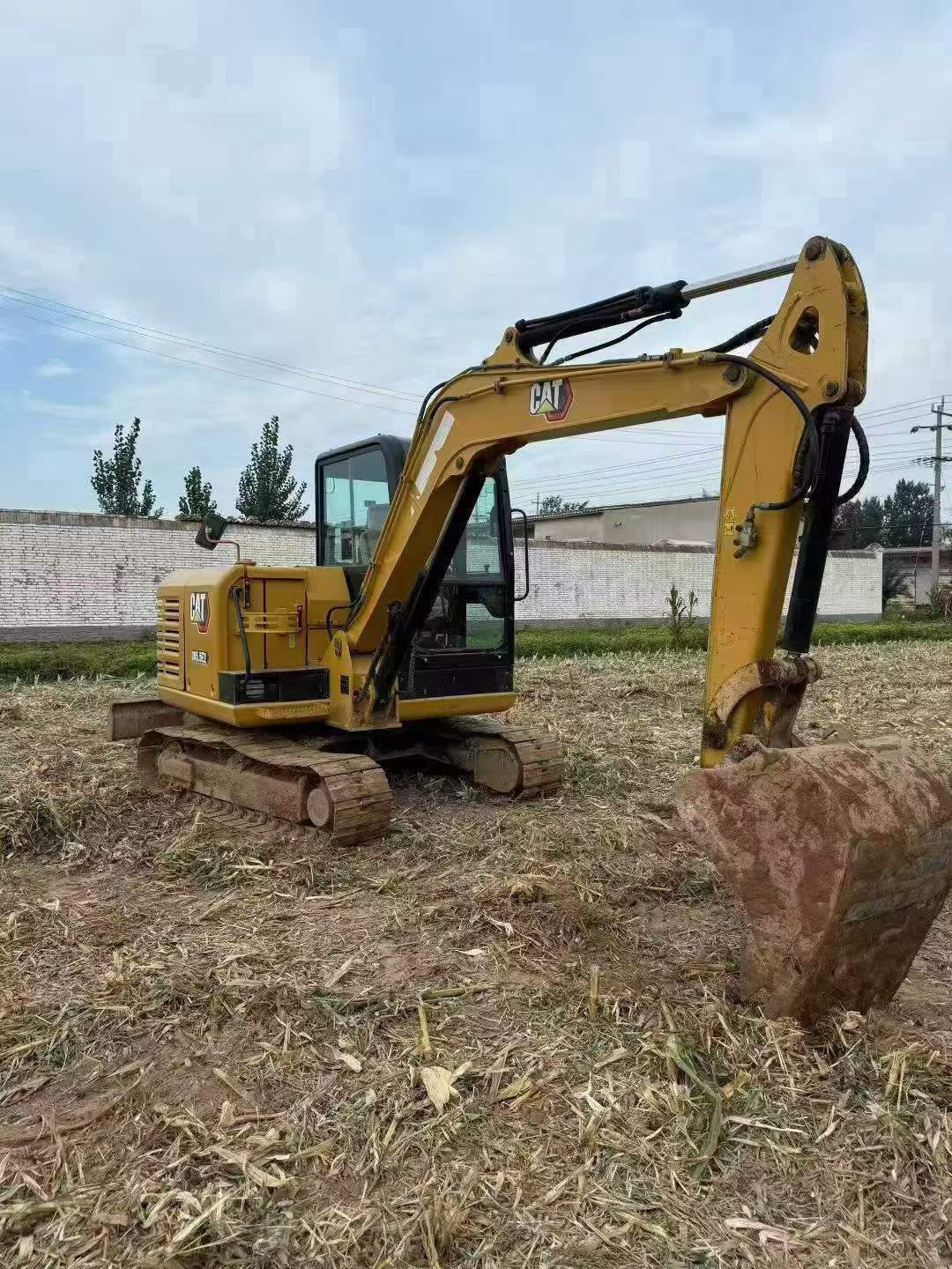 Buy Caterpillar 305.5 Used Excavator / 2