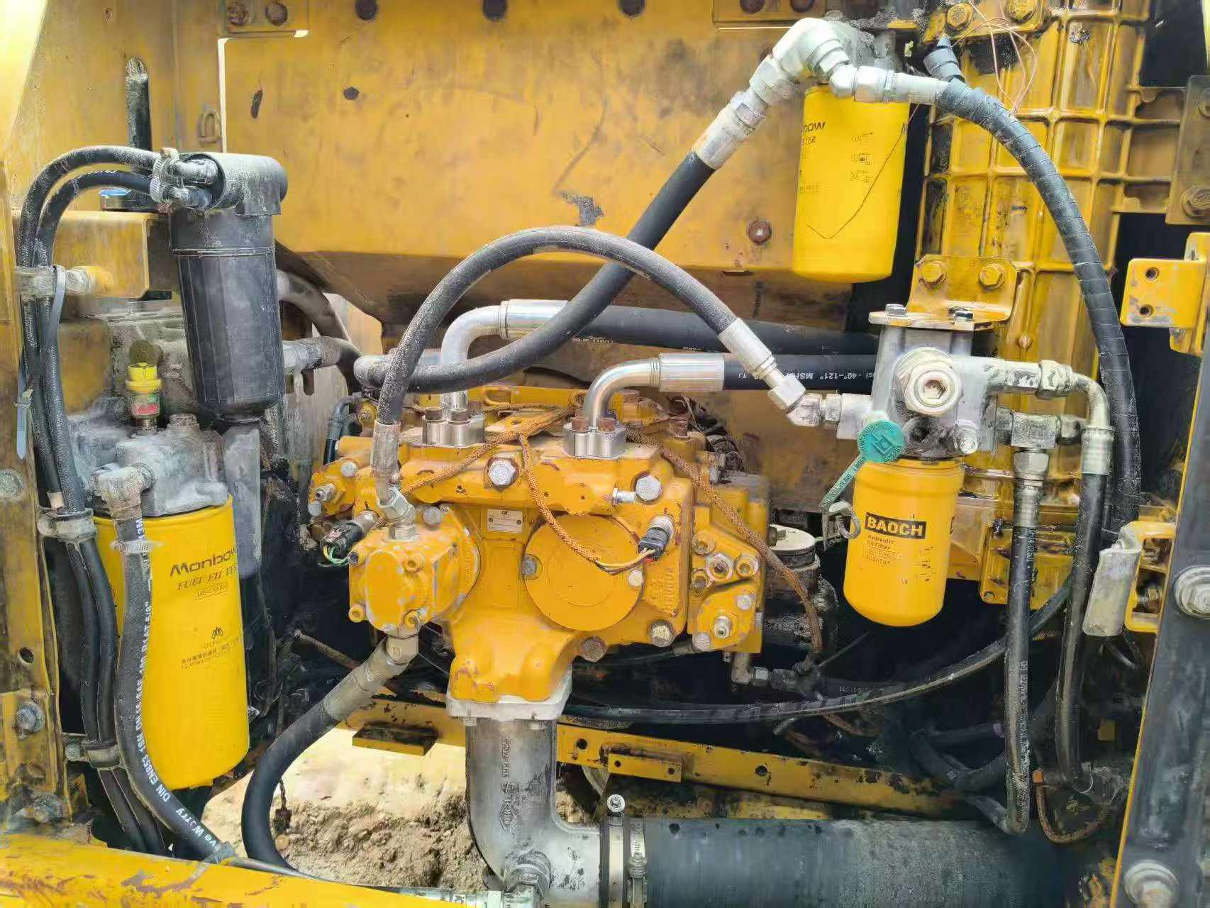 Buy Caterpillar 320D Used Excavator / 4 Buy Caterpillar 320D Used Excavator / 4