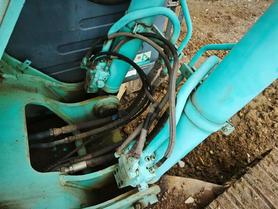 Buy Kobelco SK200-11 Used Excavator / 2 Buy Kobelco SK200-11 Used Excavator / 2