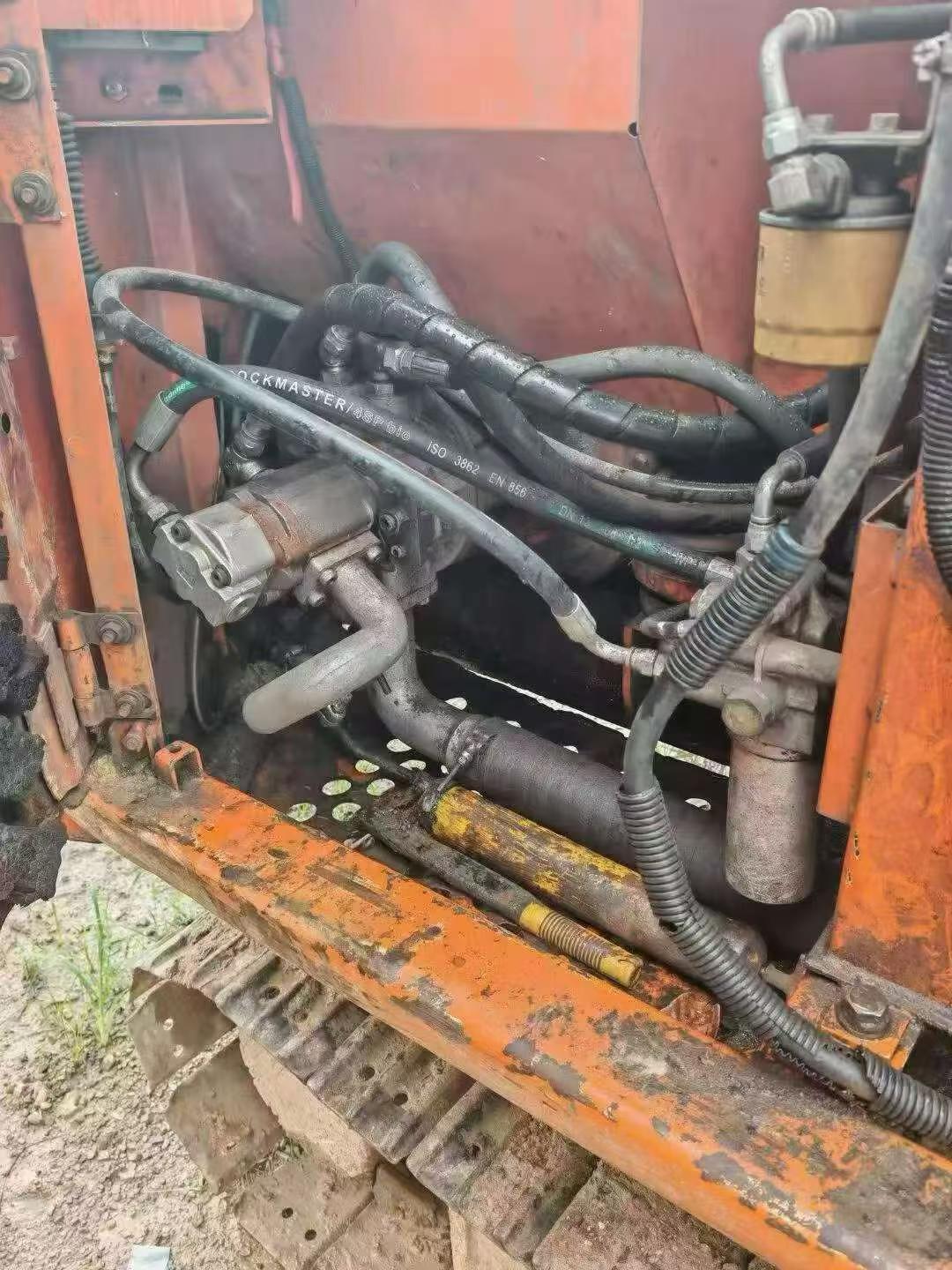 Buy Hitachi EX60-6 Used Excavator / 3 Buy Hitachi EX60-6 Used Excavator / 3