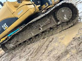 Buy Caterpillar 320D Used Excavator / 5 Buy Caterpillar 320D Used Excavator / 5