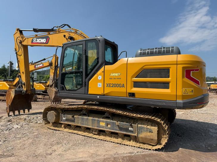Buy XCMG XE200 Used Excavator / 1