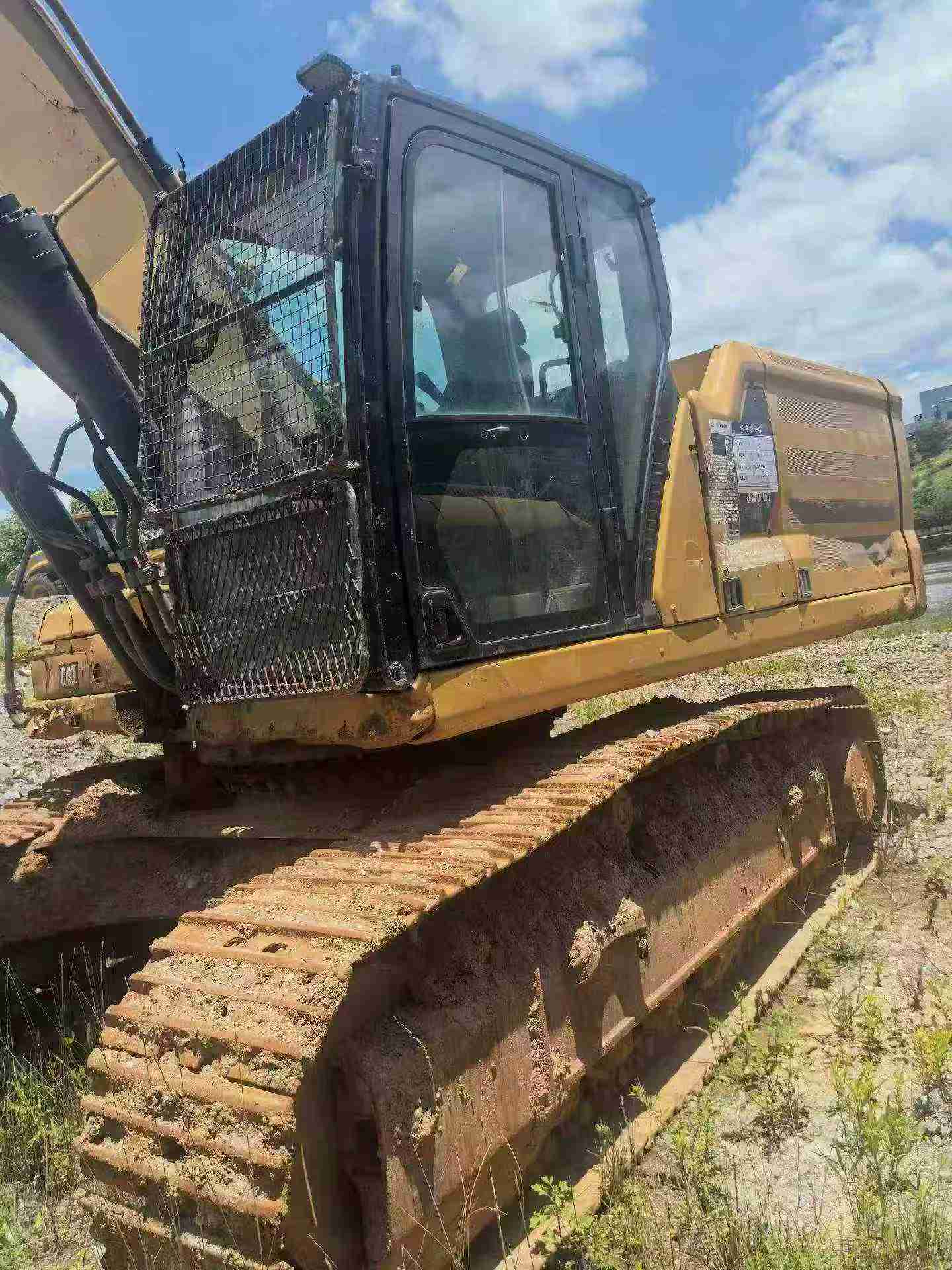 Buy Caterpillar 336E Used Excavator / 1