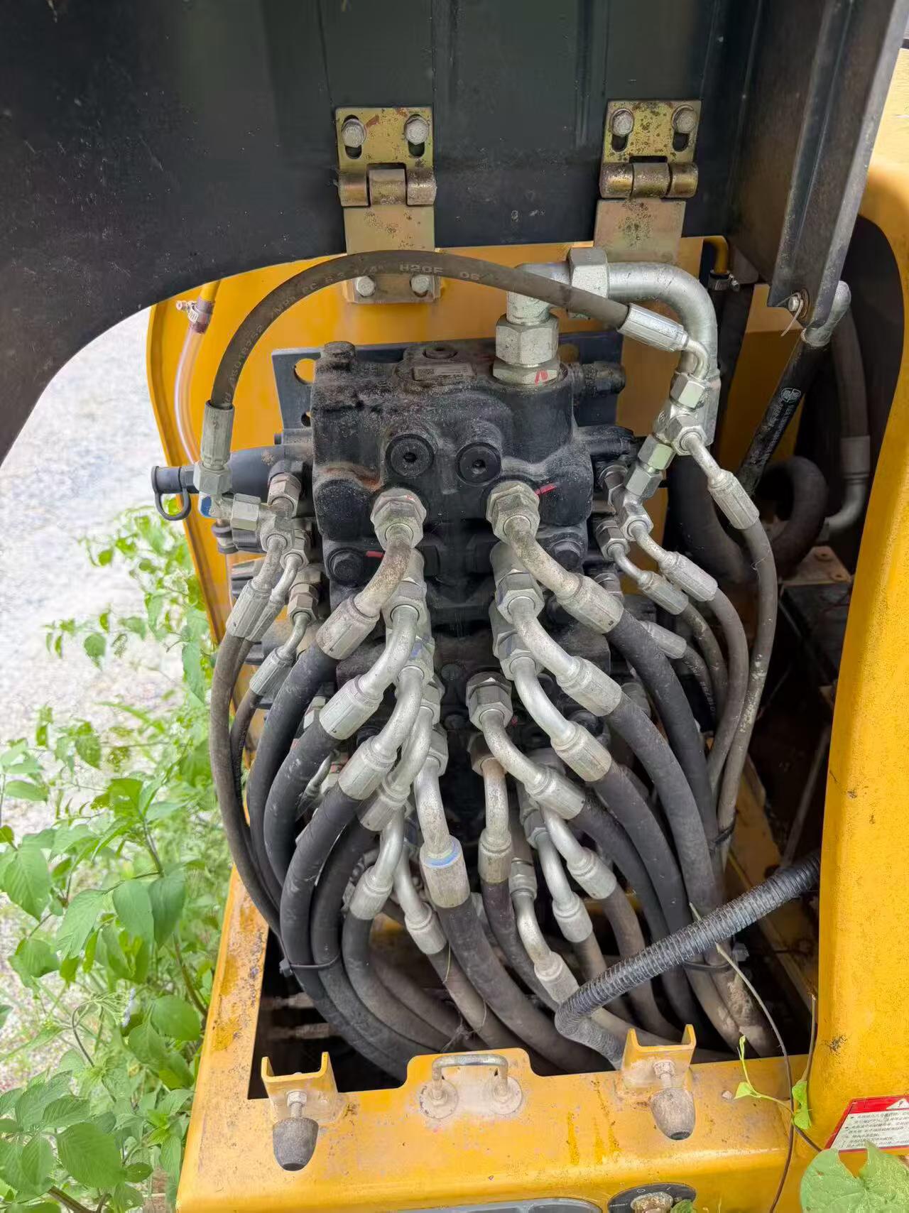 Buy XCMG XE60 Used Excavator / 7 Buy XCMG XE60 Used Excavator / 7