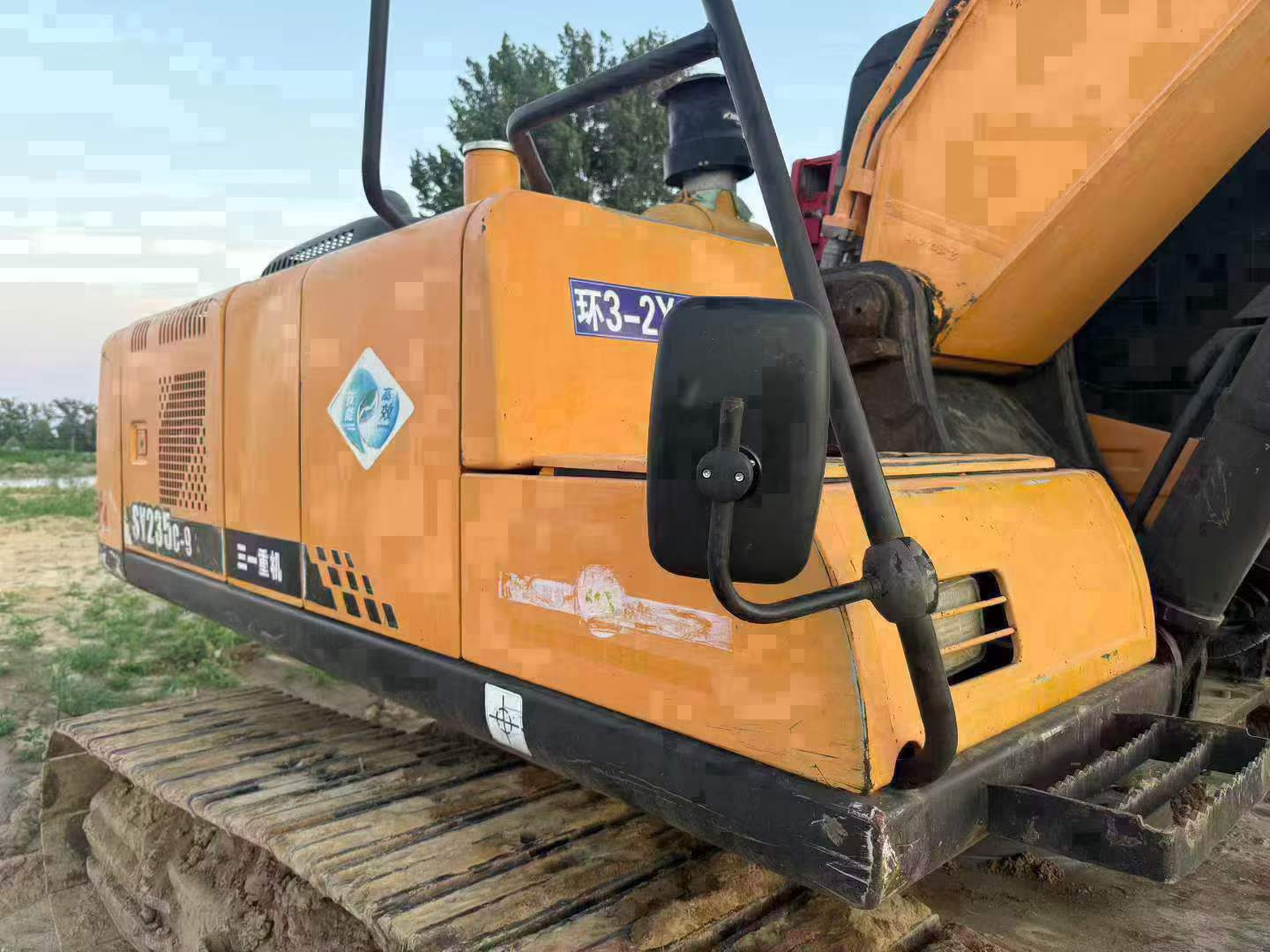 Buy Sany SY235C-8 Used Excavator / 6 Buy Sany SY235C-8 Used Excavator / 6