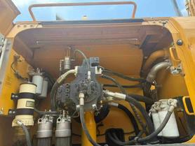 Buy Sany SY650HB Used Excavator / 4 Buy Sany SY650HB Used Excavator / 4