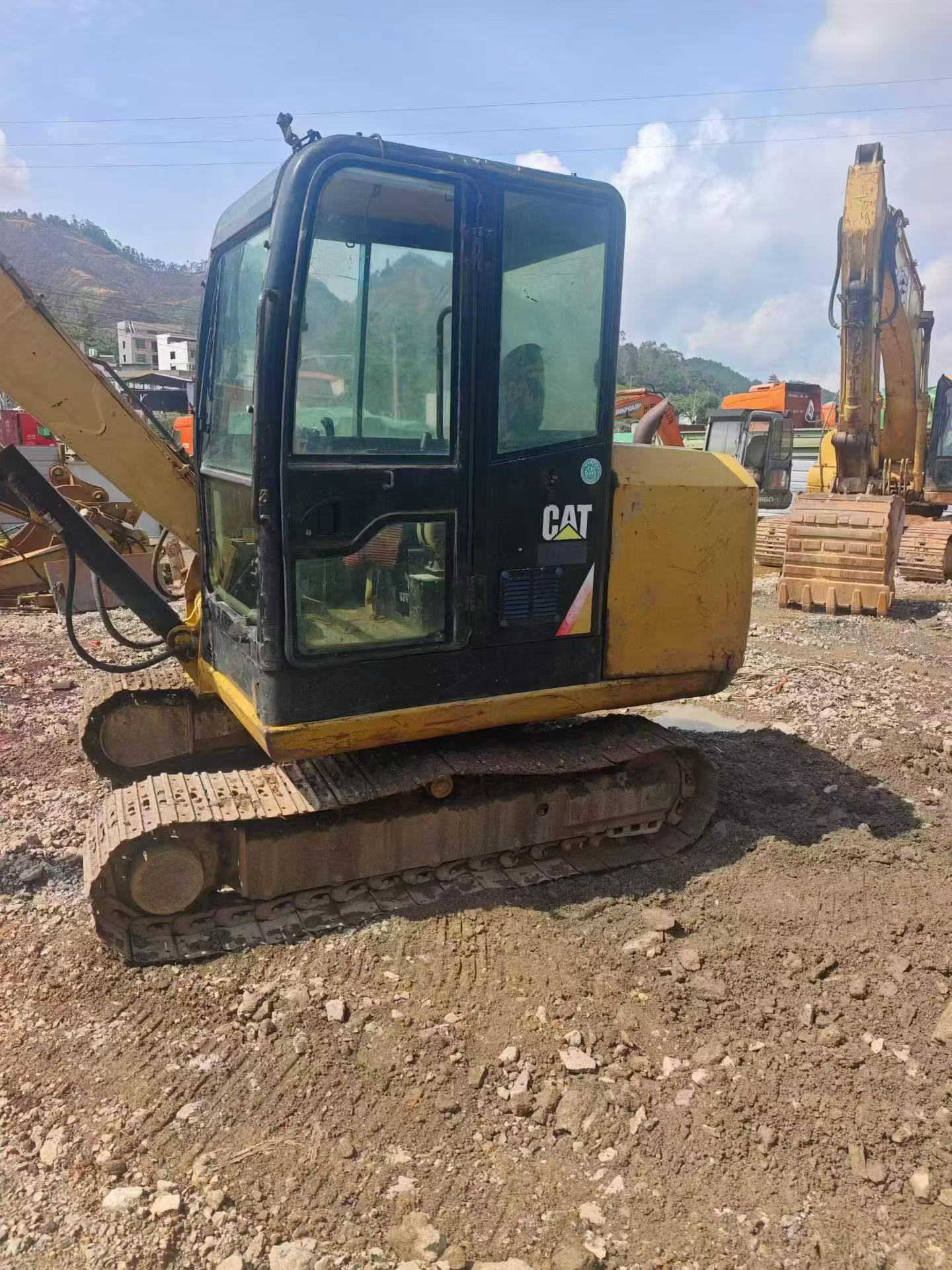 Buy Caterpillar 305.5 Used Excavator / 1