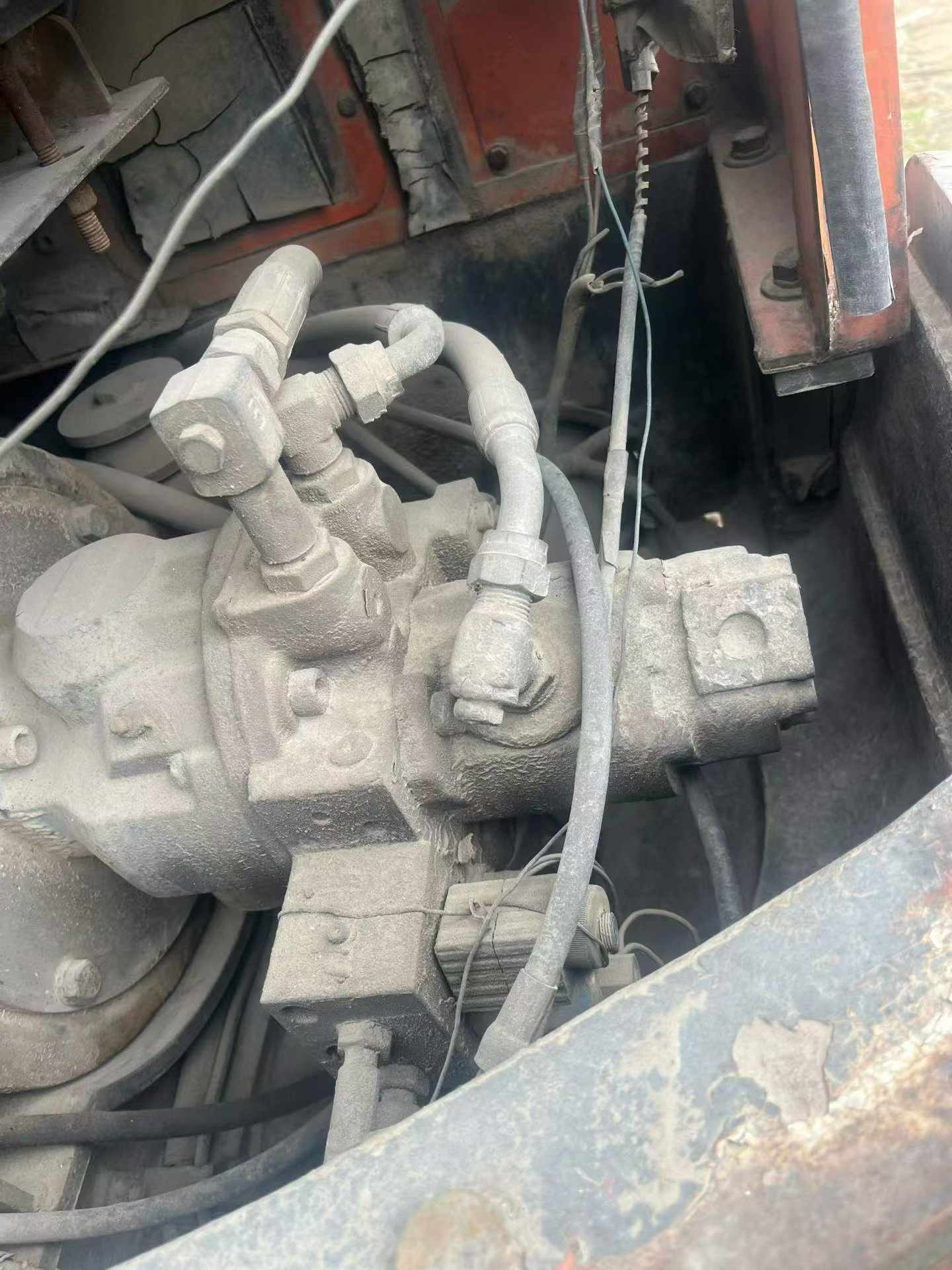 Buy Doosan DH55 Used Excavator / 3 Buy Doosan DH55 Used Excavator / 3