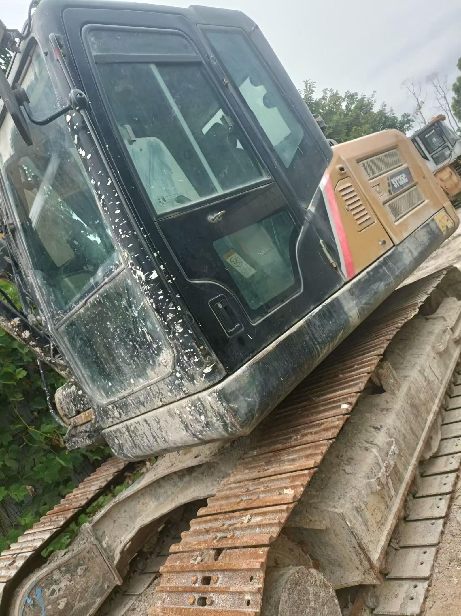 Buy Sany SY135 Used Excavator / 1