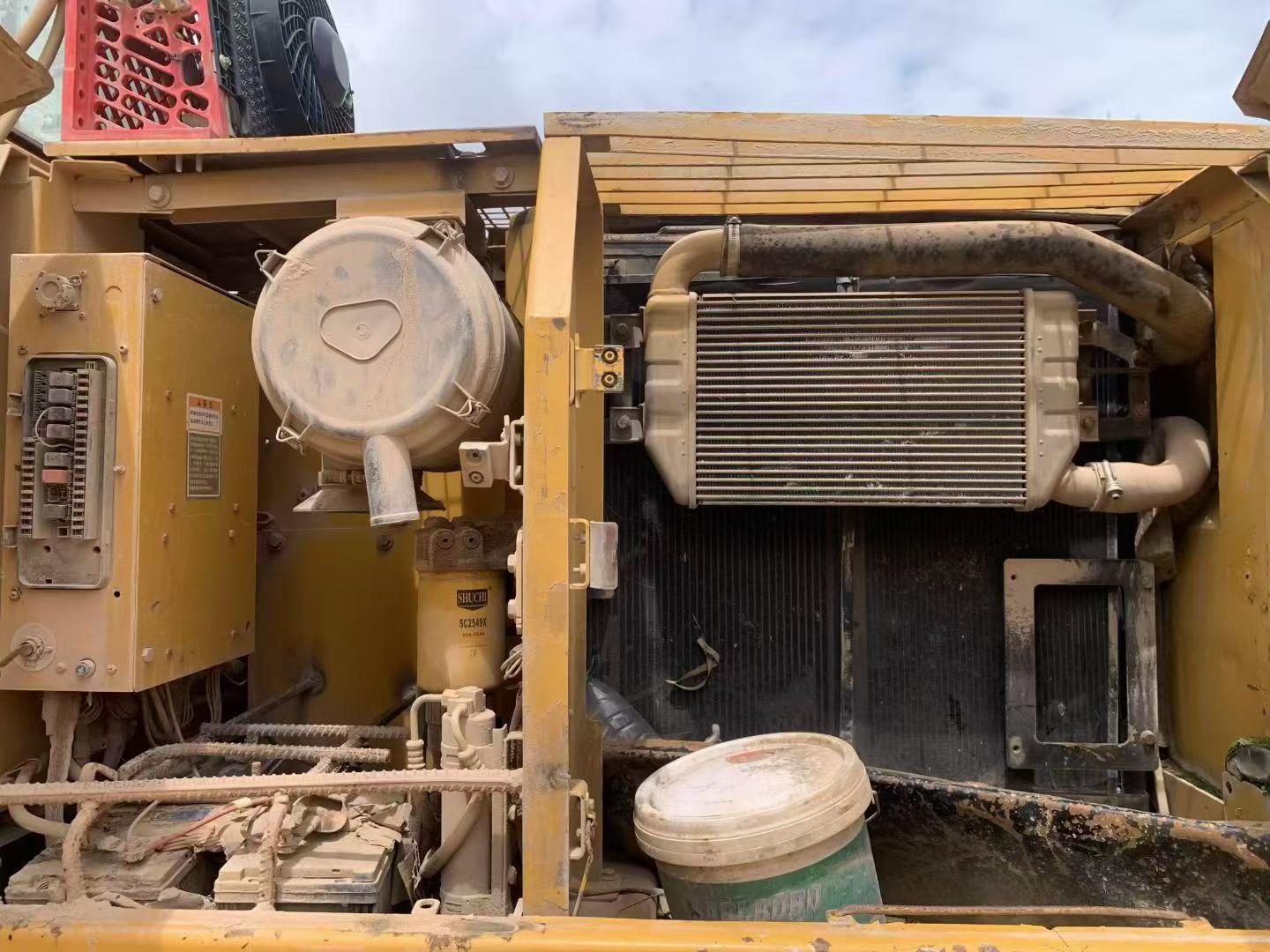 Buy Caterpillar 320C Used Excavator / 6
