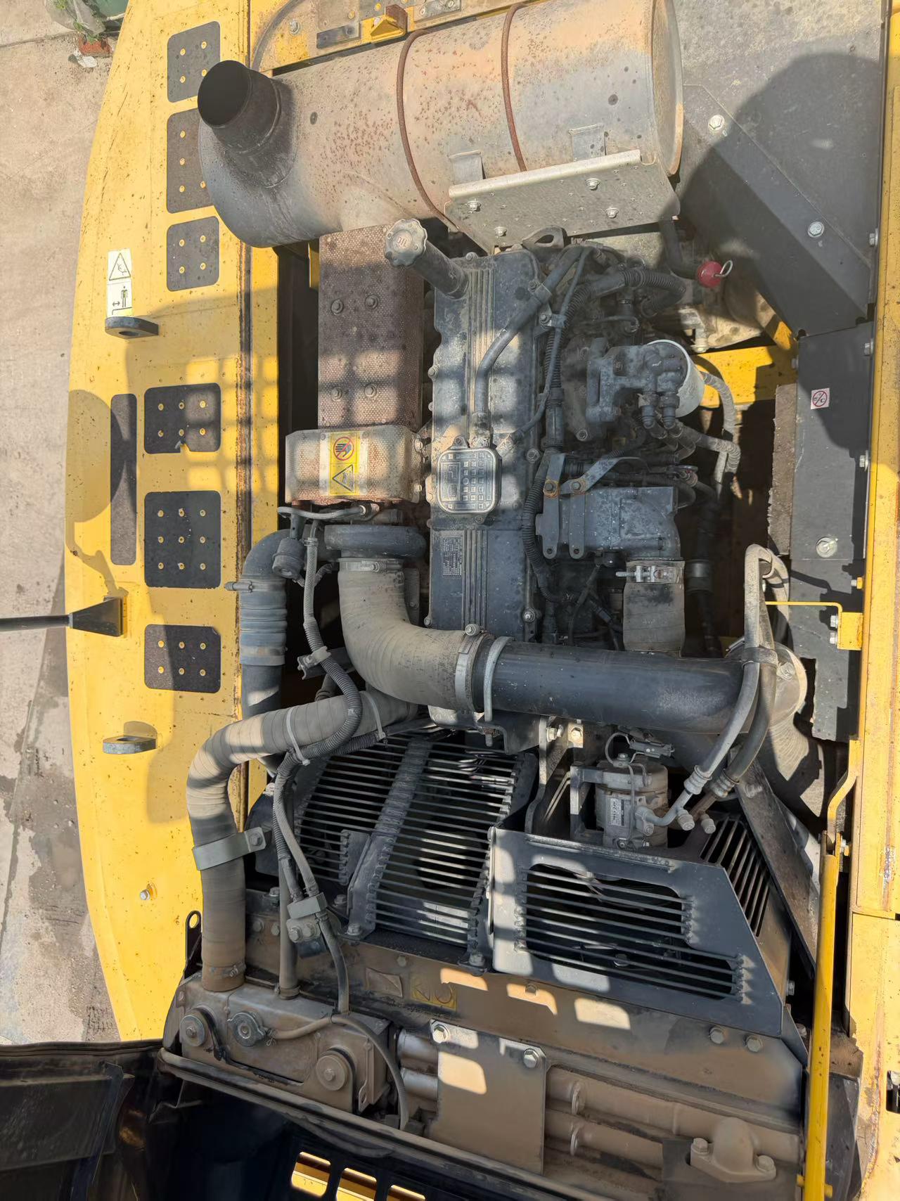 Buy Komatsu PC360-8M0 Used Excavator / 4 Buy Komatsu PC360-8M0 Used Excavator / 4