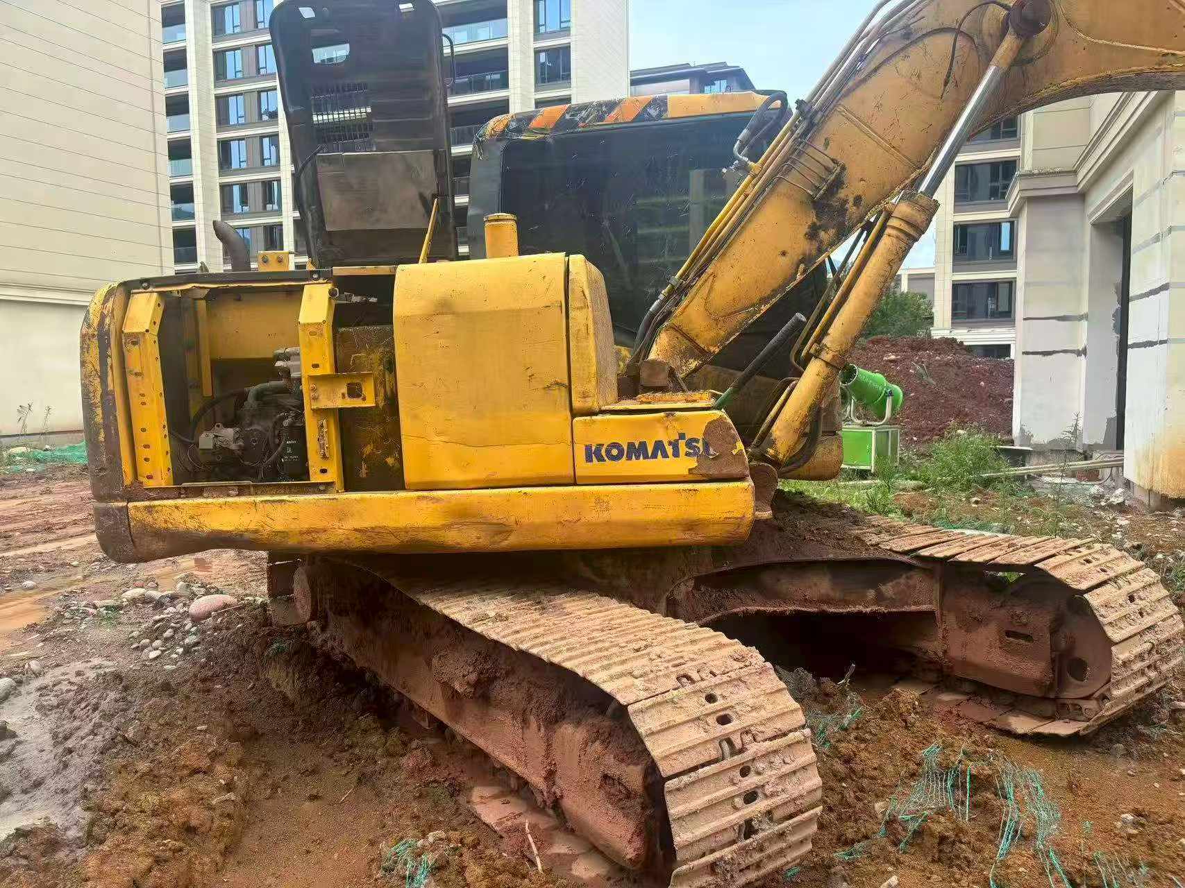 Buy Komatsu PC130 Used Excavator / 3 Buy Komatsu PC130 Used Excavator / 3