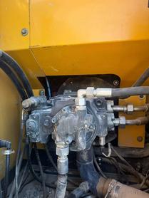 Buy XCMG XE150 Used Excavator / 5 Buy XCMG XE150 Used Excavator / 5