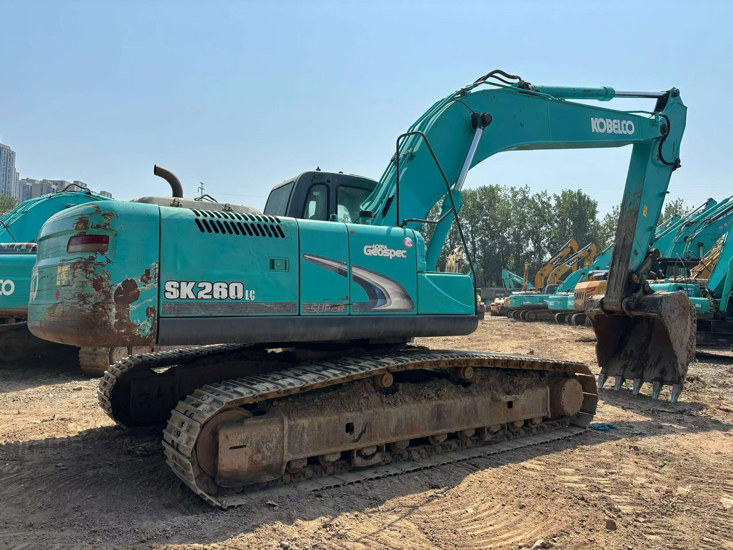 Buy Kobelco SK260 Used Excavator / 9 Buy Kobelco SK260 Used Excavator / 9