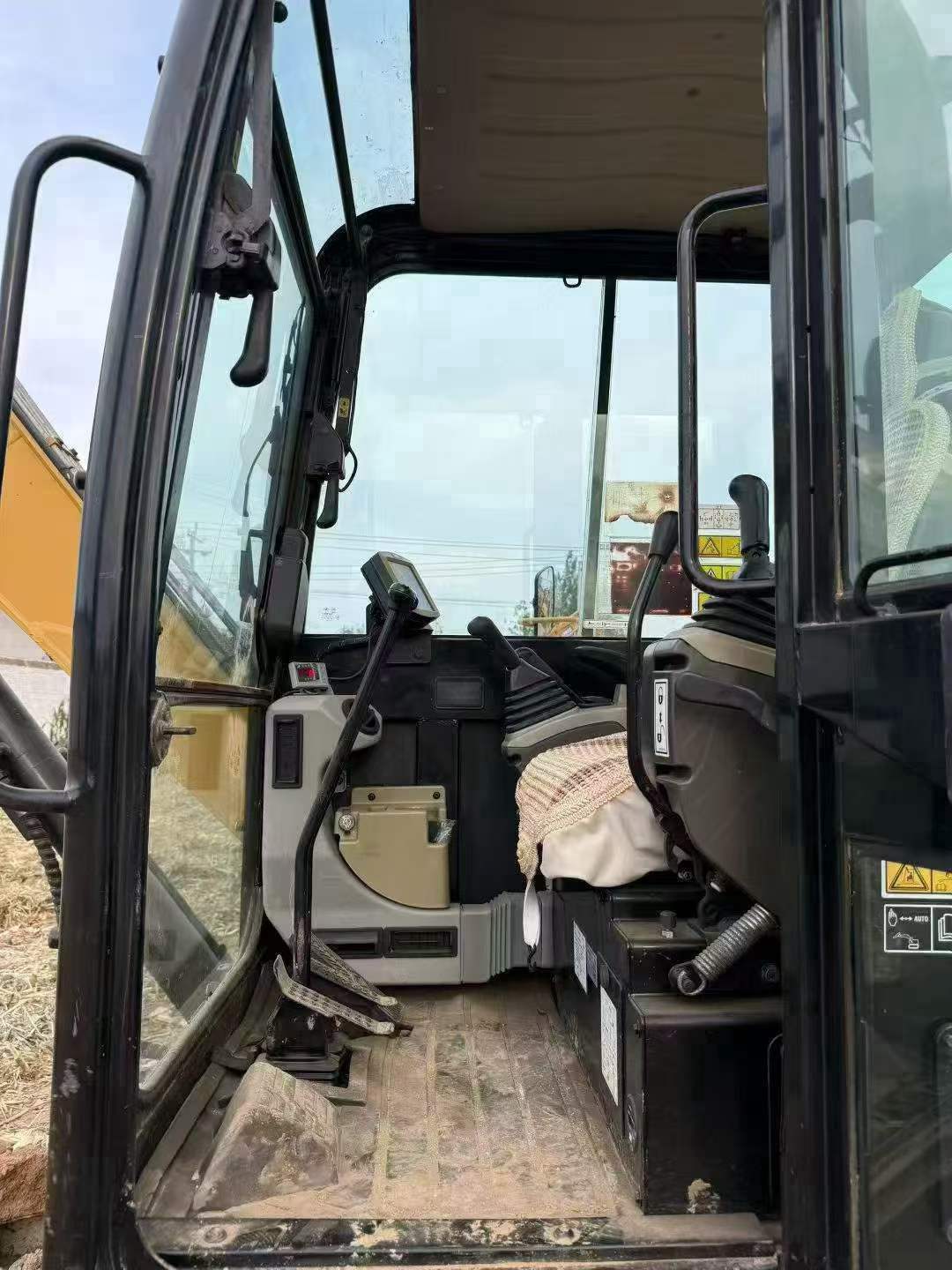 Buy Caterpillar 305.5 Used Excavator / 9