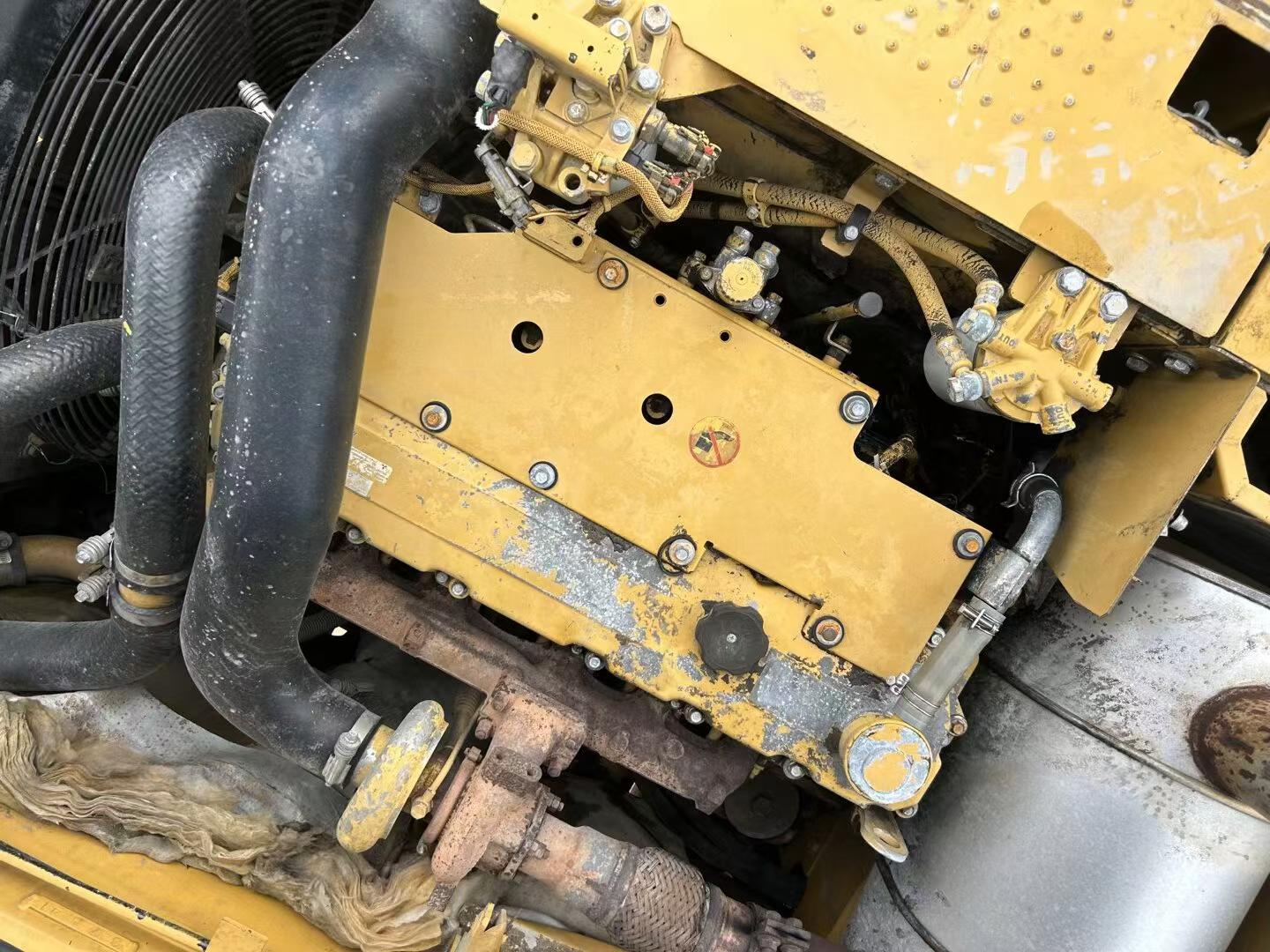Buy Caterpillar 320D Used Excavator / 8 Buy Caterpillar 320D Used Excavator / 8