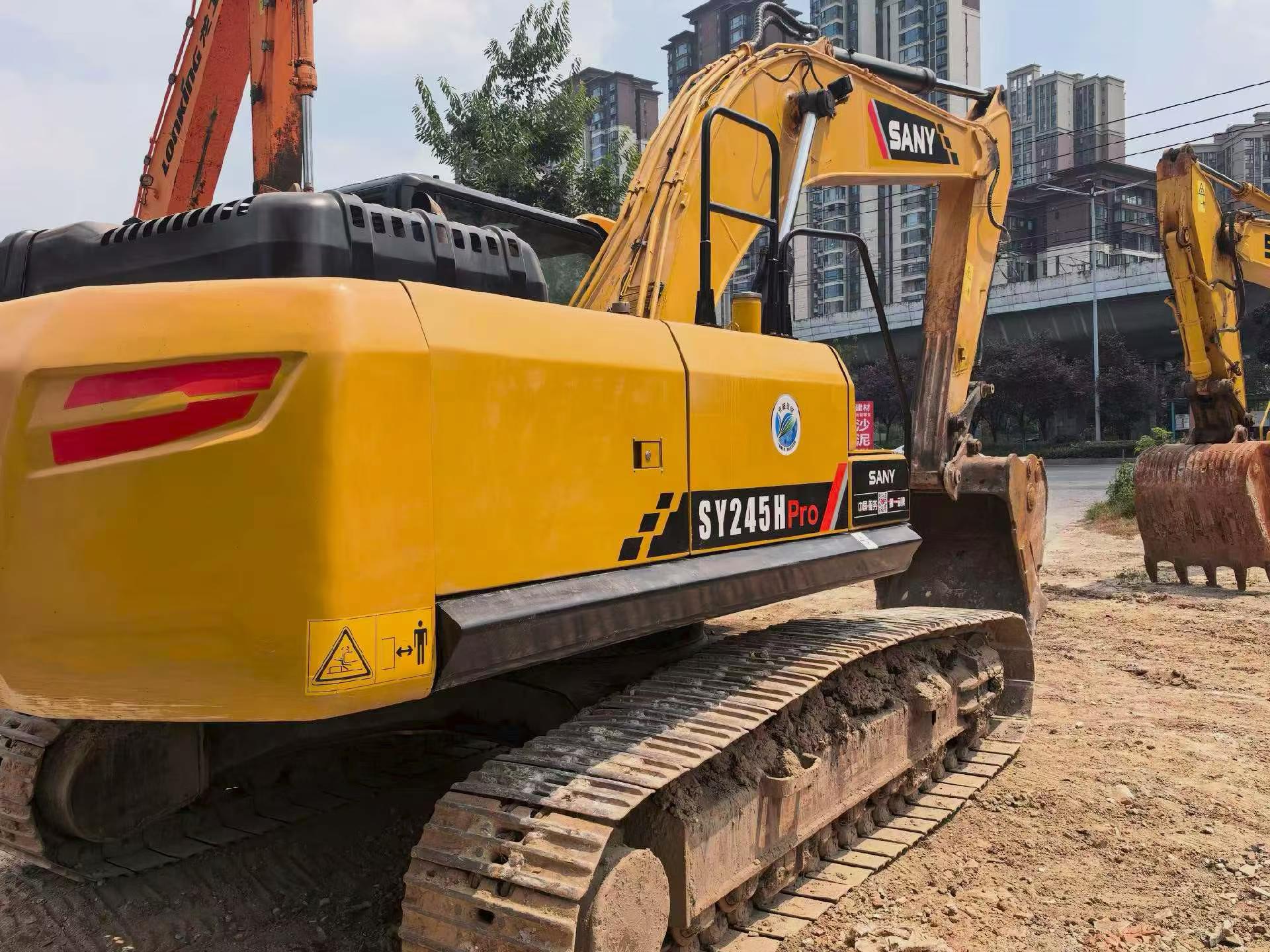 Buy Sany SY245H Used Excavator / 5 Buy Sany SY245H Used Excavator / 5
