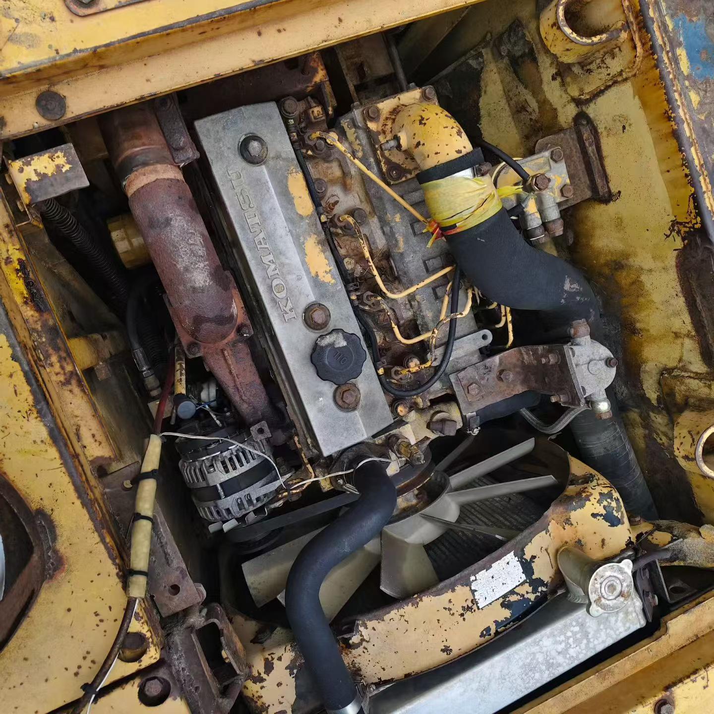 Buy Komatsu PC60-6 Used Excavator / 5 Buy Komatsu PC60-6 Used Excavator / 5