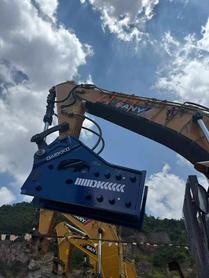 Buy Sany SY650HB Used Excavator / 9 Buy Sany SY650HB Used Excavator / 9
