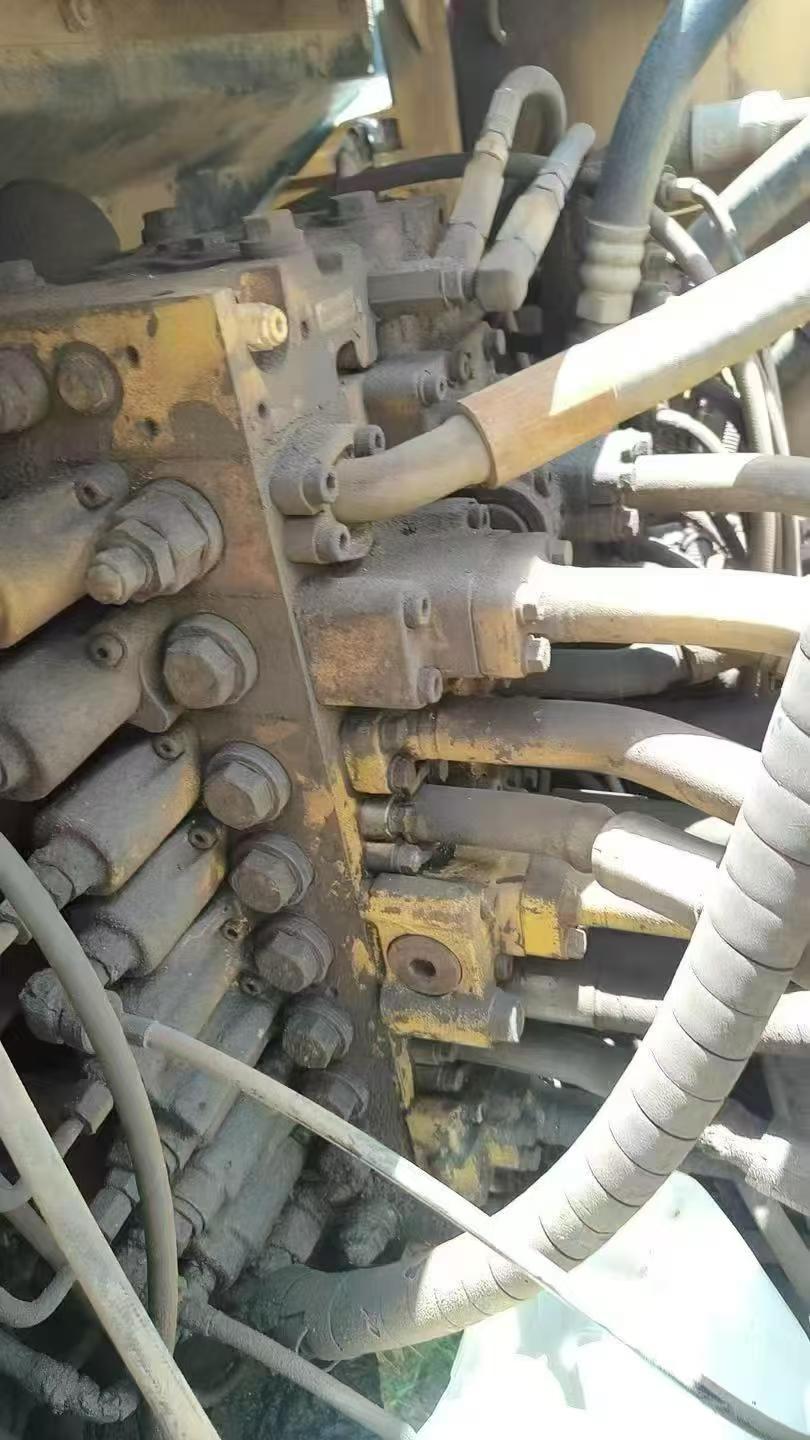 Buy Komatsu PC450 Used Excavator / 3 Buy Komatsu PC450 Used Excavator / 3