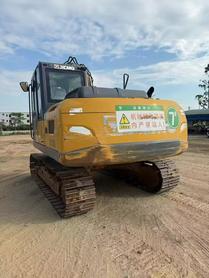 Buy XCMG XE135D Used Excavator / 4 Buy XCMG XE135D Used Excavator / 4