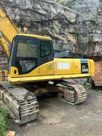 Buy Komatsu PC360-7 Used Excavator / 3 Buy Komatsu PC360-7 Used Excavator / 3