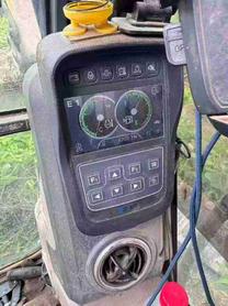 Buy XCMG XE75C Used Excavator / 4 Buy XCMG XE75C Used Excavator / 4