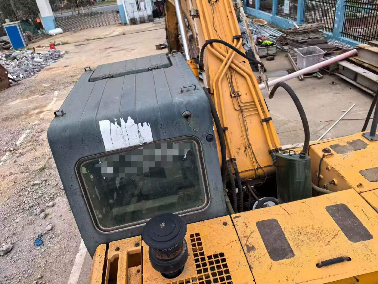 Buy Hyundai R215-7 Used Excavator / 2