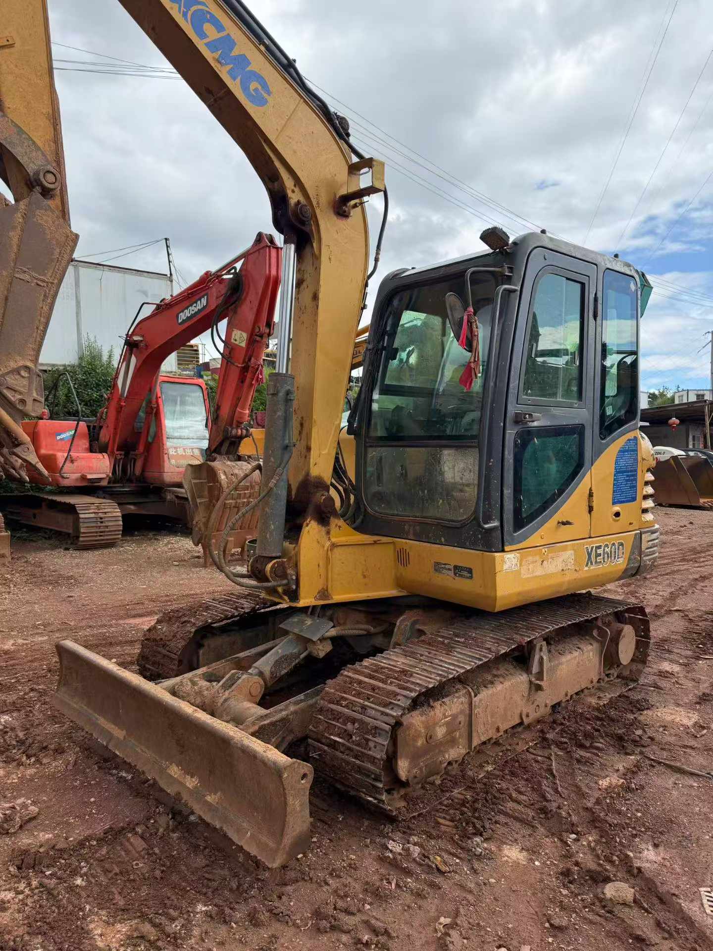 Buy XCMG XE60 Used Excavator / 6
