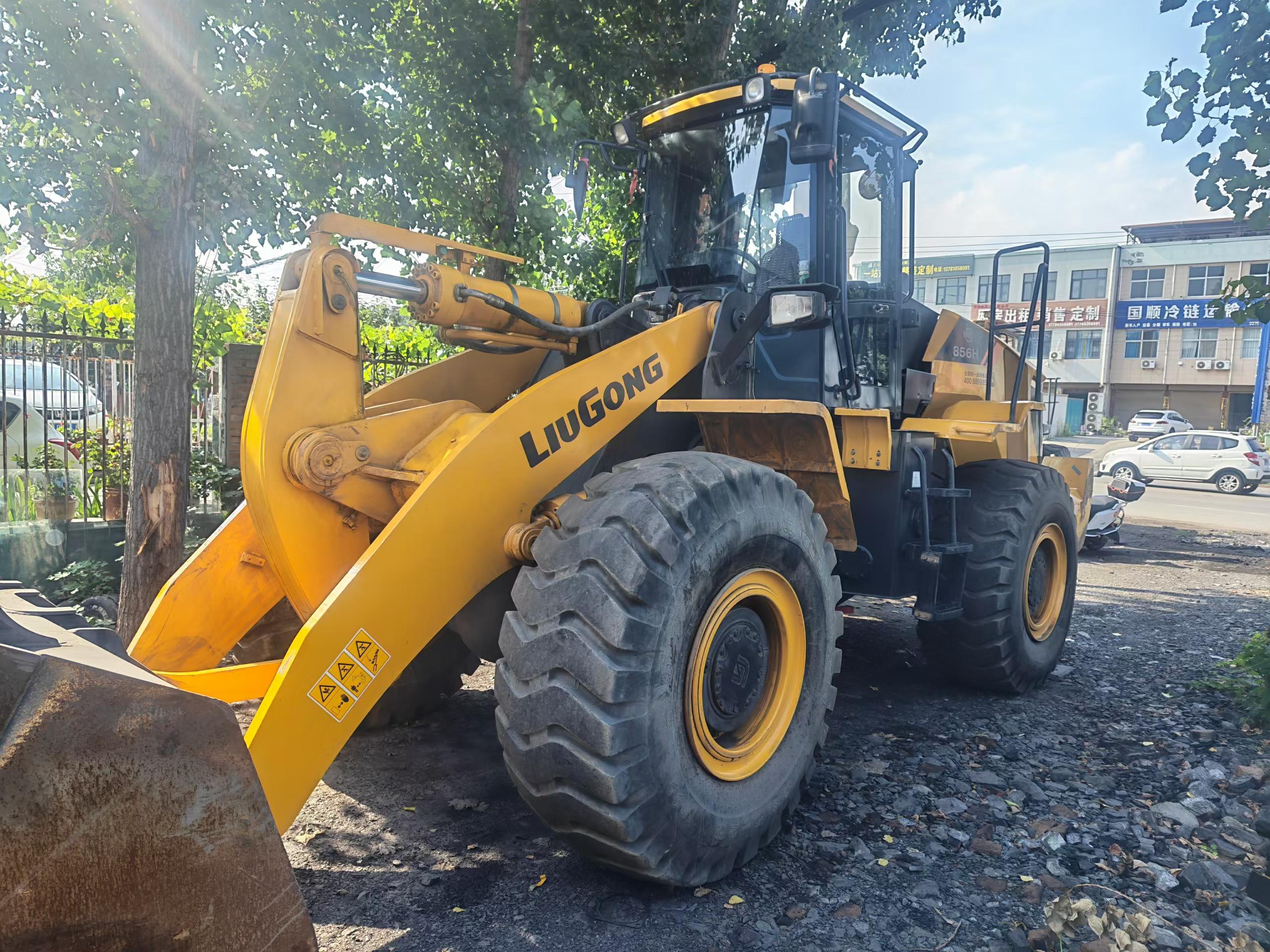 Buy LiuGong 856IV Used Loader / 2 Buy LiuGong 856IV Used Loader / 2