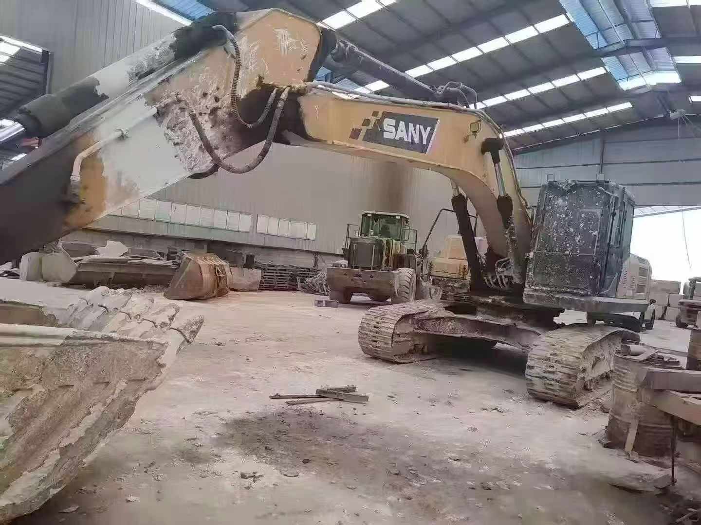 Buy Sany SY245H Used Excavator / 4 Buy Sany SY245H Used Excavator / 4