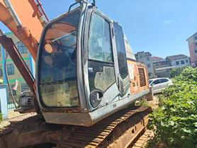 Buy Hitachi EX200-3 Used Excavator / 4 Buy Hitachi EX200-3 Used Excavator / 4