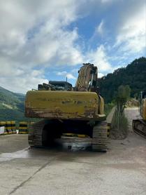 Buy Sumitomo SH460A5 Used Excavator / 2 Buy Sumitomo SH460A5 Used Excavator / 2