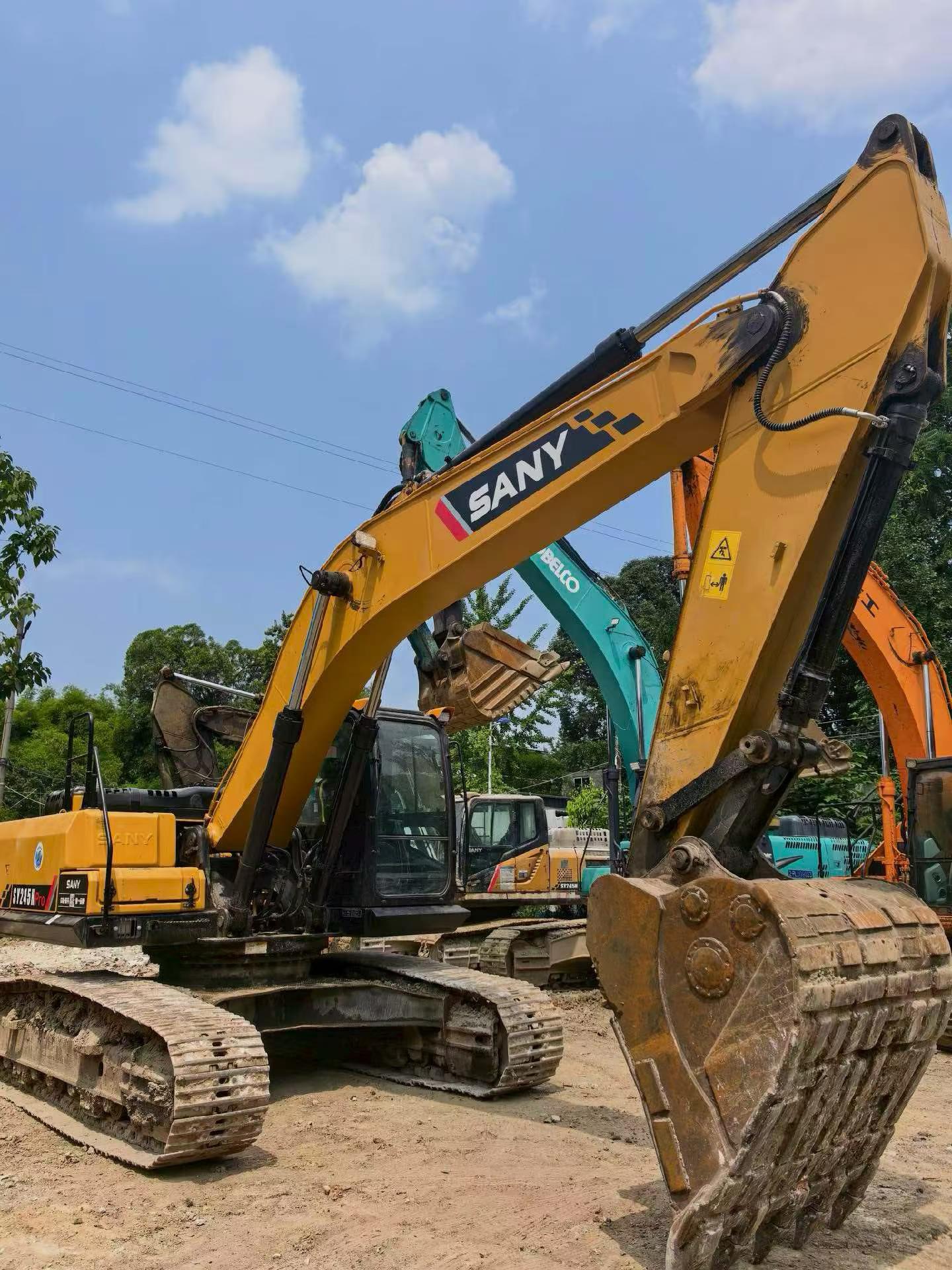 Buy Sany SY245H Used Excavator / 4 Buy Sany SY245H Used Excavator / 4