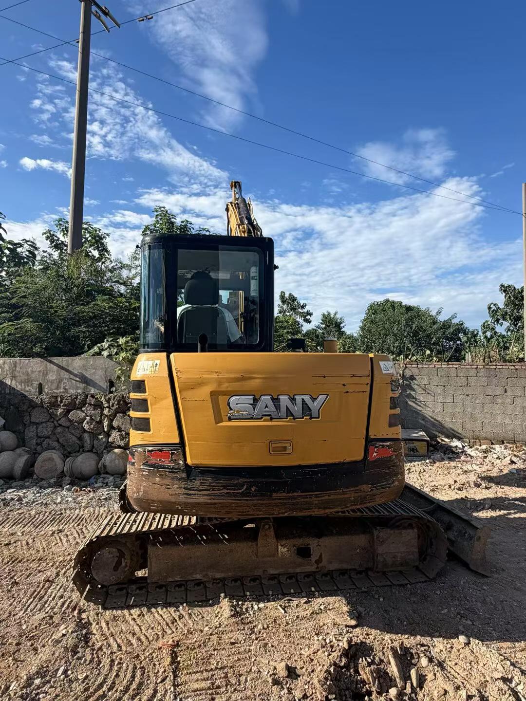 Buy Sany SY60 Used Excavator / 1