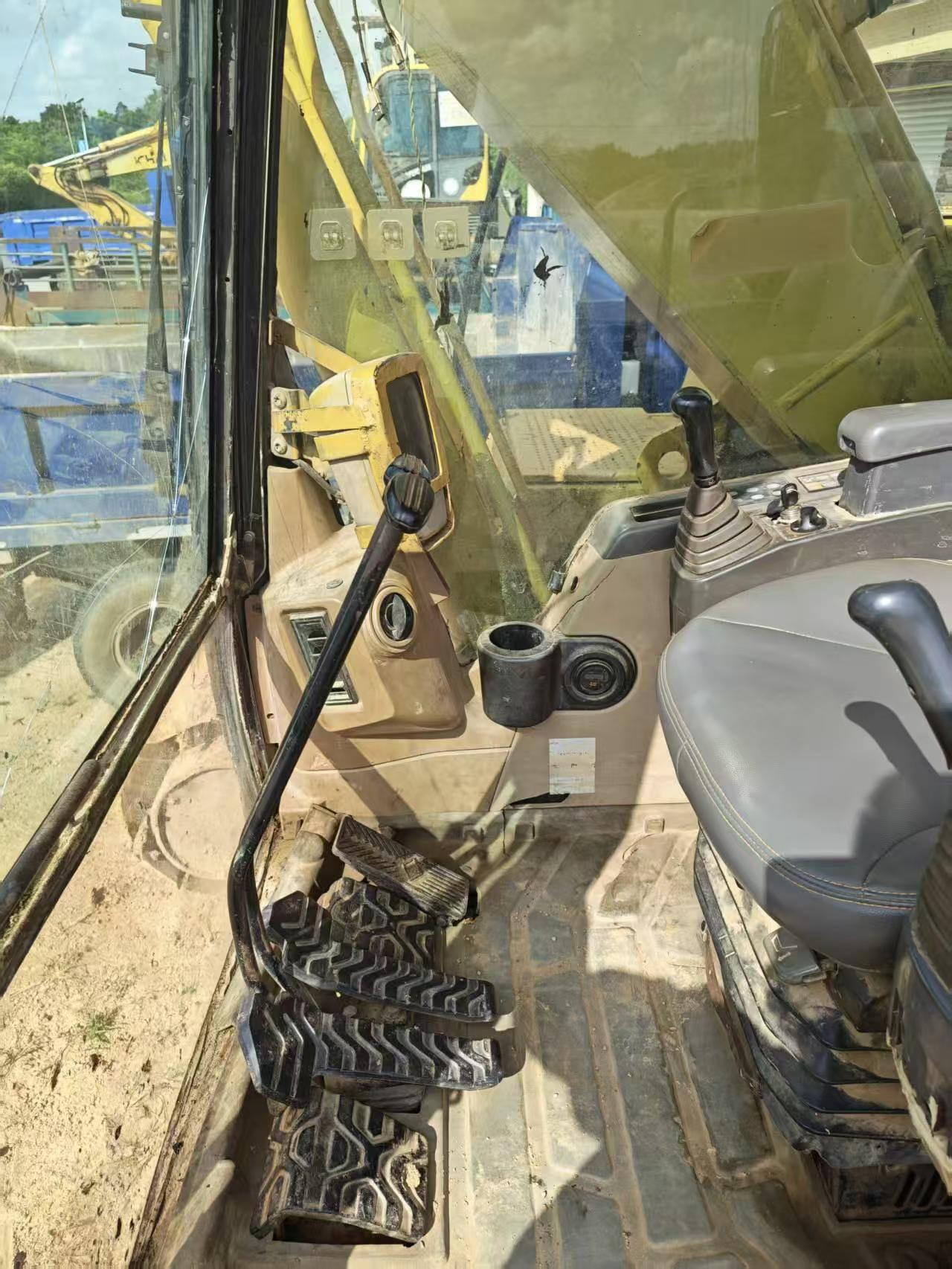 Buy Caterpillar 320C Used Excavator / 9 Buy Caterpillar 320C Used Excavator / 9