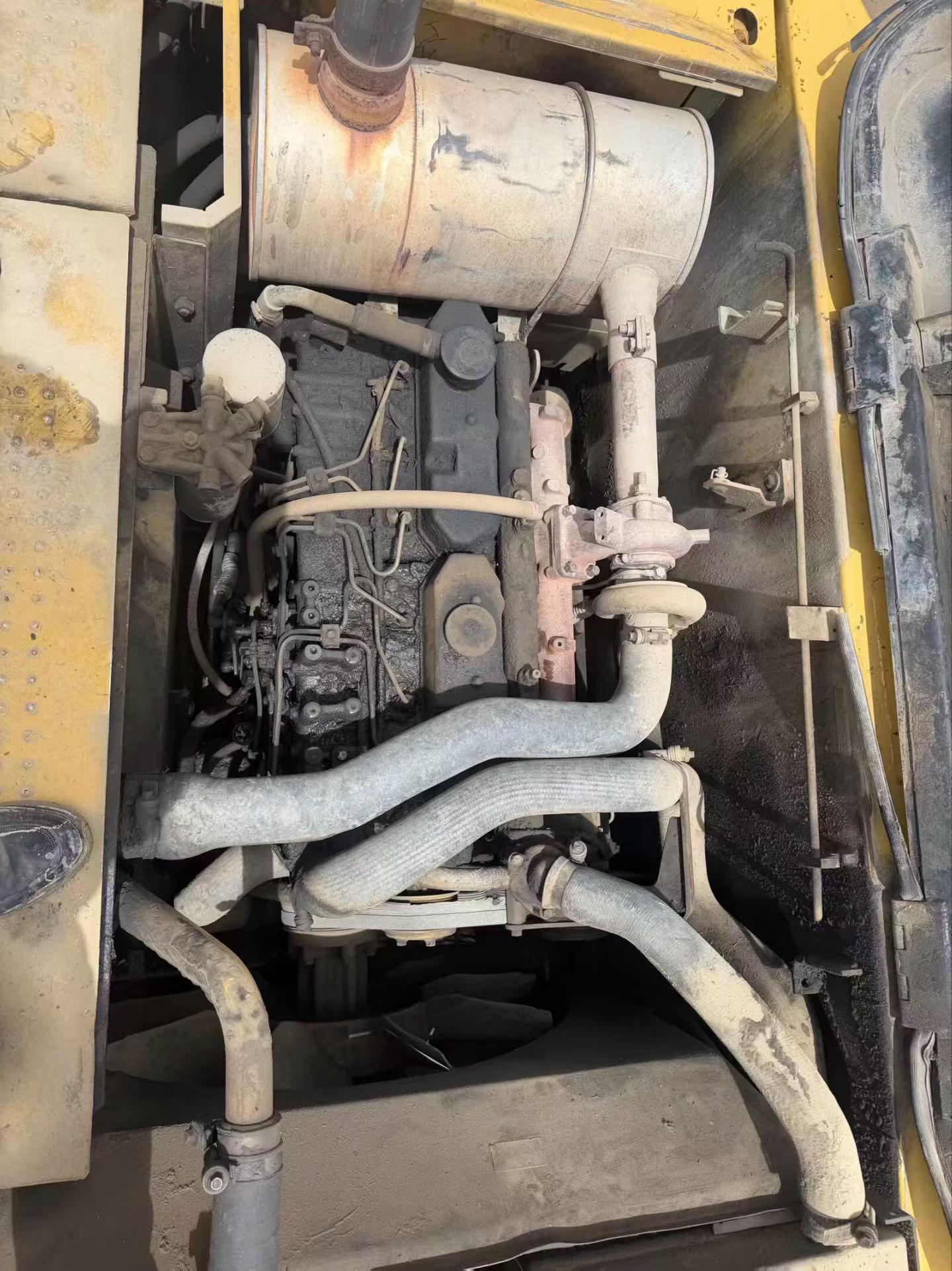 Buy Caterpillar 320D Used Excavator / 5